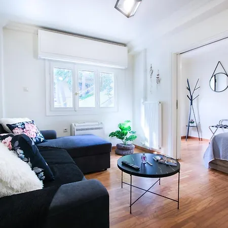 Apartment Glamorous In Kolonaki Athens